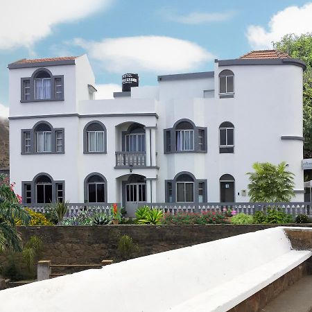 Hotel Cruz Grande-Brava Vila Nova Sintra Bagian luar foto
